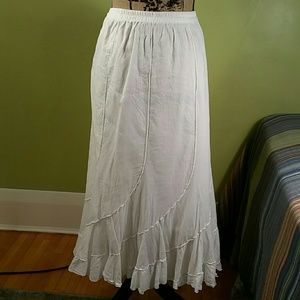 1X White Boho Skirt